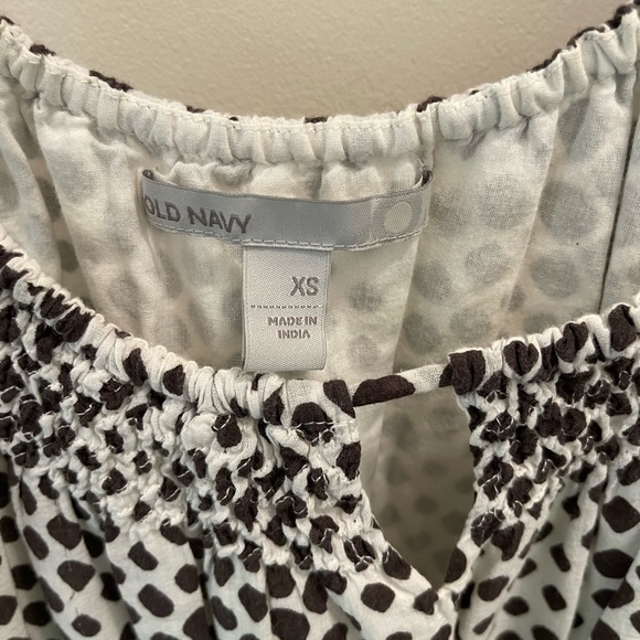 Womens Old Navy Brown/White Patterned Tank Size XS - Picture 2 of 3